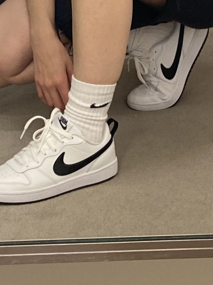 Urban Air Low Sneakers – White & Black Edition